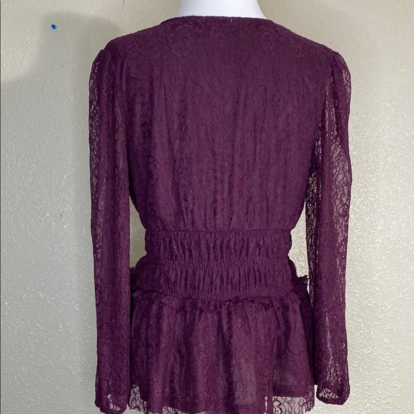 Ultra Pink V-Neck Wrap-Style Blouse NWOT SIze M - Picture 3 of 12